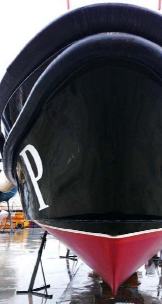 Casco visto desde abajo del Nasai P-11